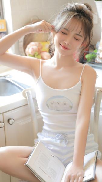 坐公交车一晃一晃的怎么回事 有的时候还摇的头晕 坐公交车一晃一晃的怎么回事 有的时候还摇的头晕