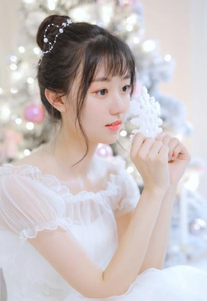 水电站老总让我去陪客户喝酒 想把我介绍给他们认识