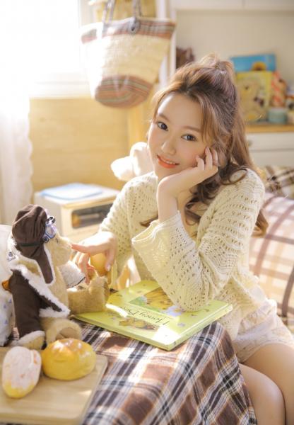 你小声点别让别人听到怎么办 到时候会很尴尬的 你小声点别让别人听到怎么办 到时候会很尴尬的