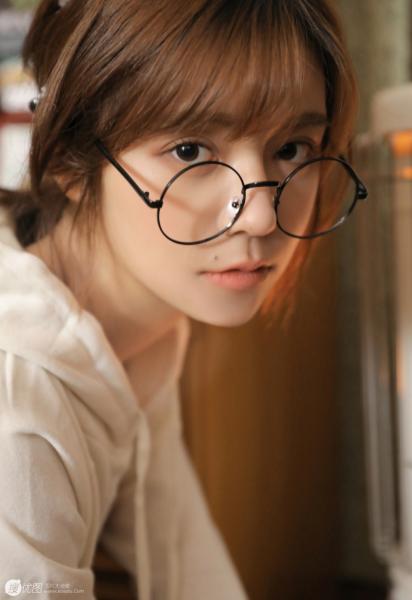 一级成色好的y31s标准版多少钱 市场行情以及购买建议详细建议