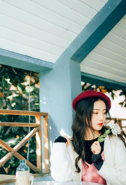 肥婆老BBB肥婆BBBBB 描述一个怎样的故事情节 肥婆老BBB肥婆BBBBB 描述一个怎样的故事情节