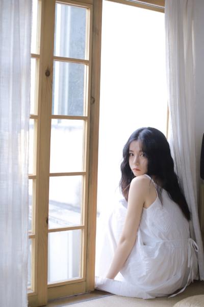 搬家工人当着老公的面欺负妻子犯法吗