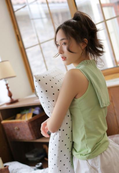 当着老公的面被别人欺负该怎么办 老公上来就和别人干架了 当着老公的面被别人欺负该怎么办 老公上来就和别人干架了