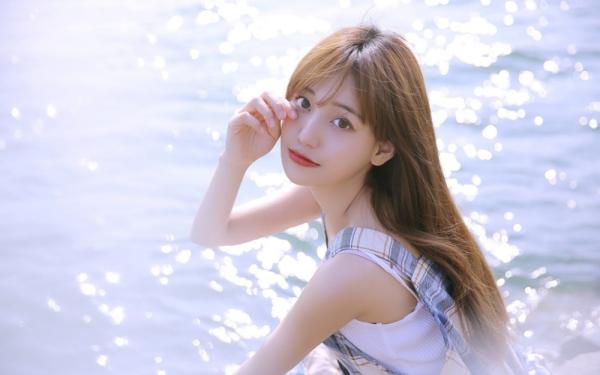 女人开始会反抗后来变得主动 刚开始拒绝后面慢慢接受