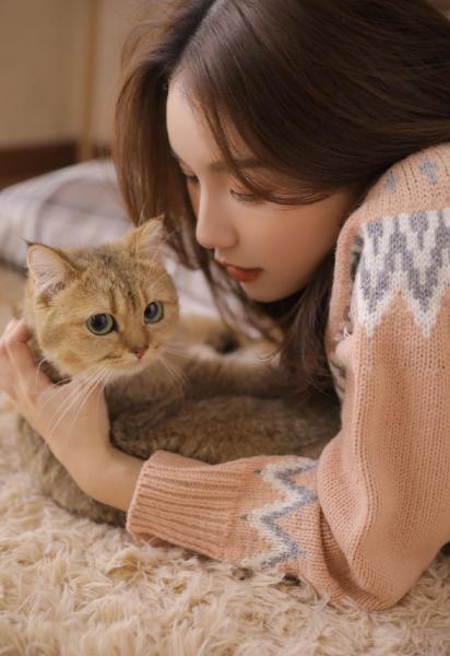 洞中泉水流不尽,山间清风迎面来是什么意思有什么含义 洞中泉水流不尽,山间清风迎面来是什么意思有什么含义