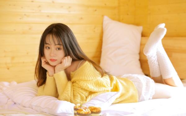 葡萄一粒一粒挤出来一般指的是什么意思