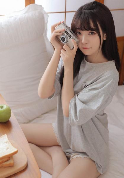 几滴菩提水,尽注入两片红莲中一般指的是什么意思 几滴菩提水,尽注入两片红莲中一般指的是什么意思