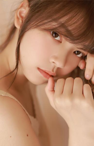 cfa一级横色带是纯黄的吗 cfa一级横色带是纯黄的吗